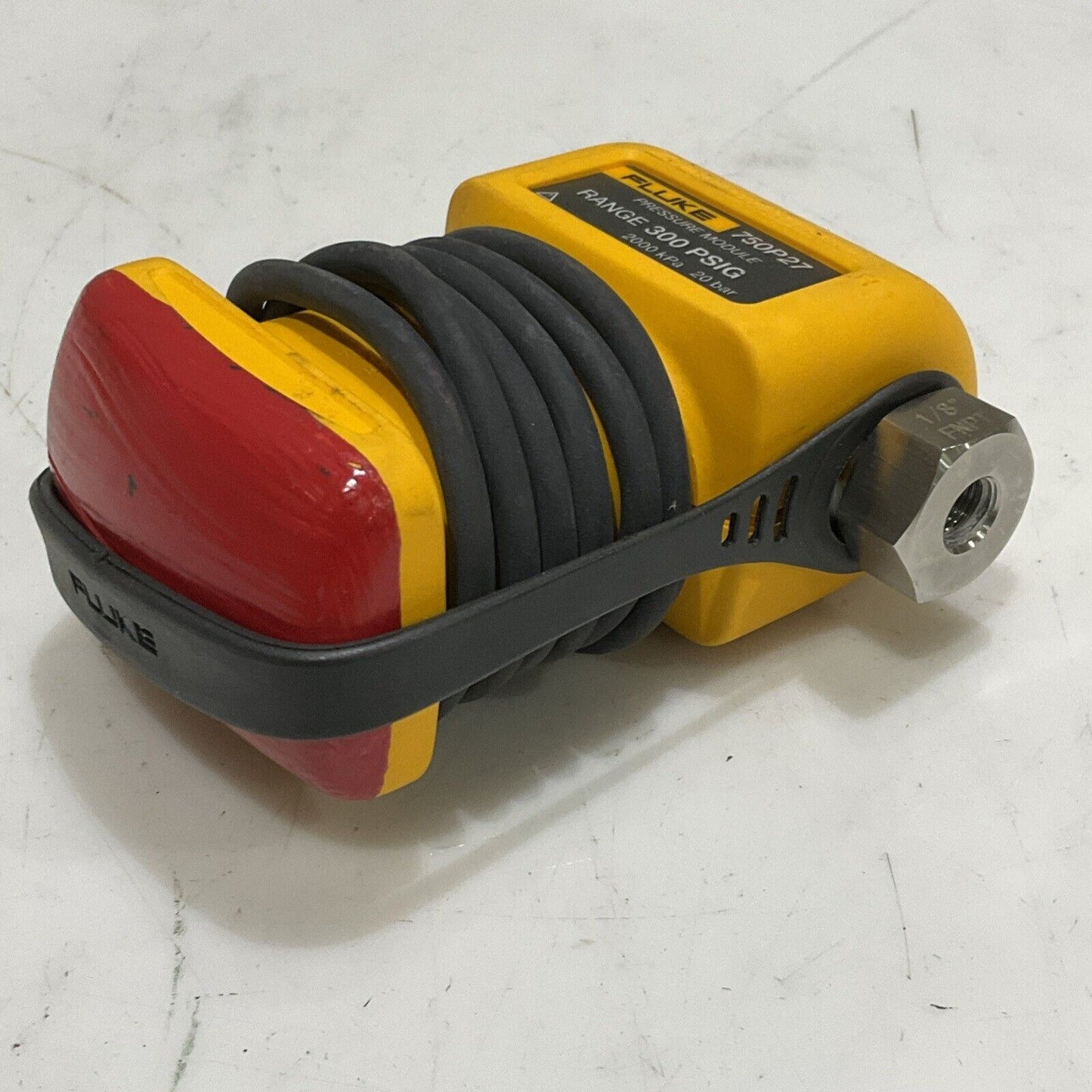 FLUKE 750P27 PRESSURE MODULE RANGE 300 PSIG 2000 KPA 20 BAR S8M