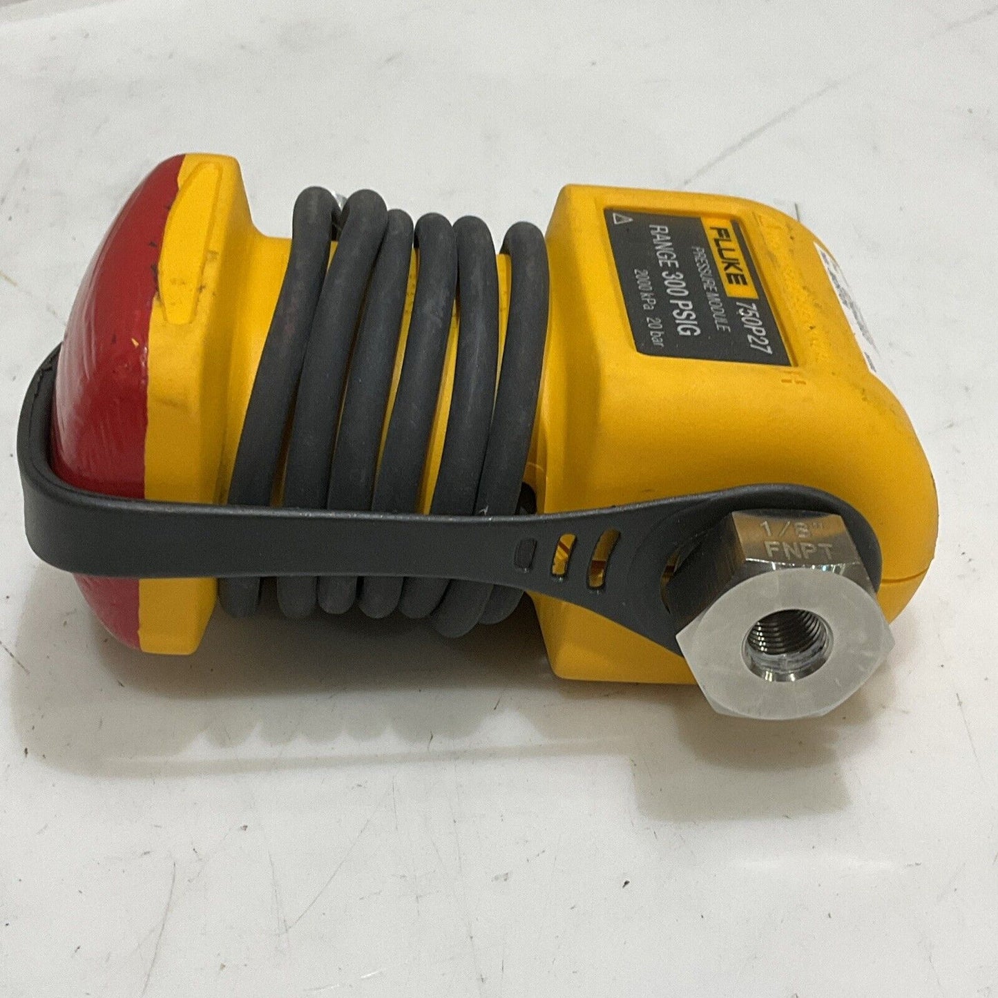 FLUKE 750P27 PRESSURE MODULE RANGE 300 PSIG 2000 KPA 20 BAR S8M