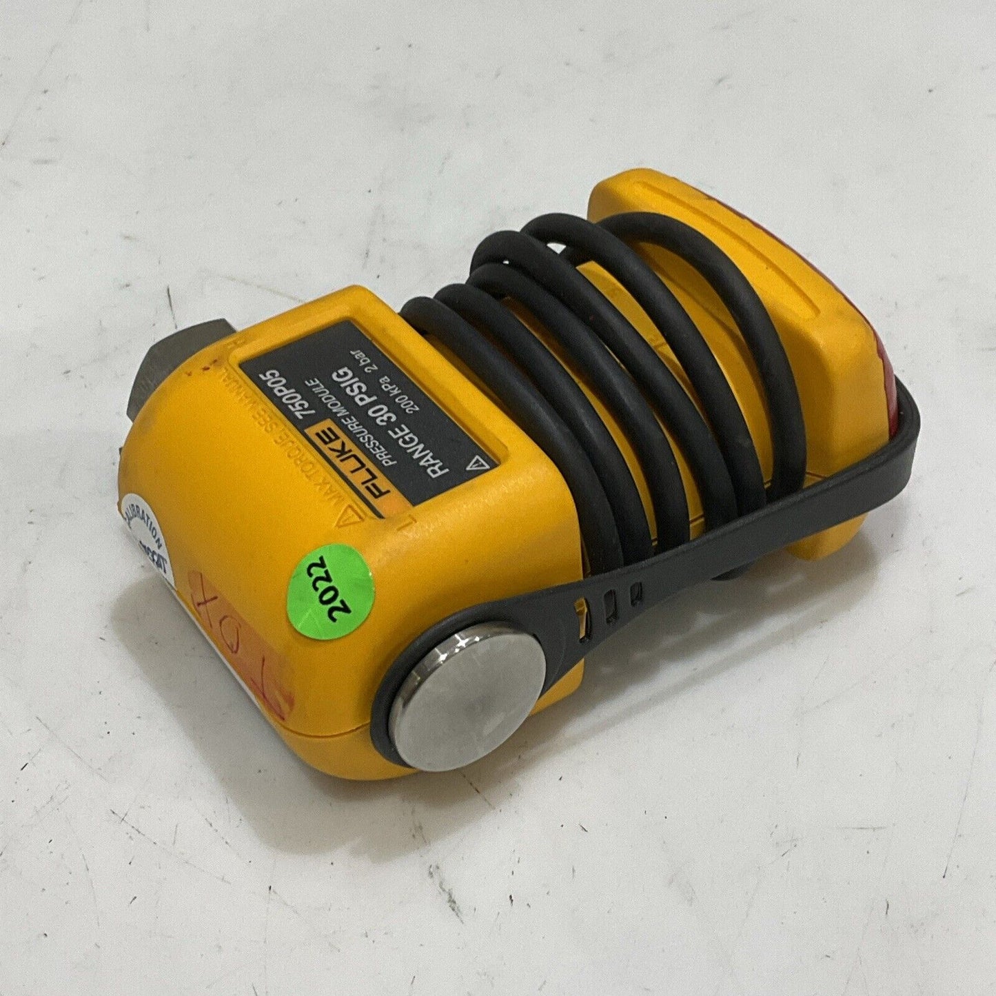 FLUKE 750P05 PRESSURE MODULE RANGE 30 PSIG 200 KPA 2 BAR S8M