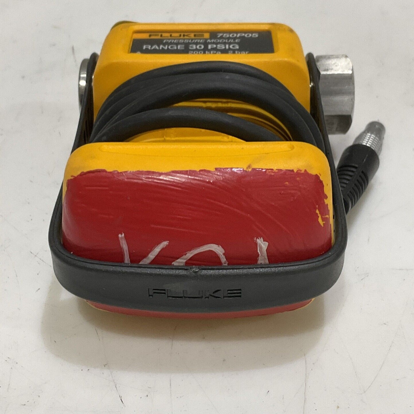 FLUKE 750P05 PRESSURE MODULE RANGE 30 PSIG 200 KPA 2 BAR S8M