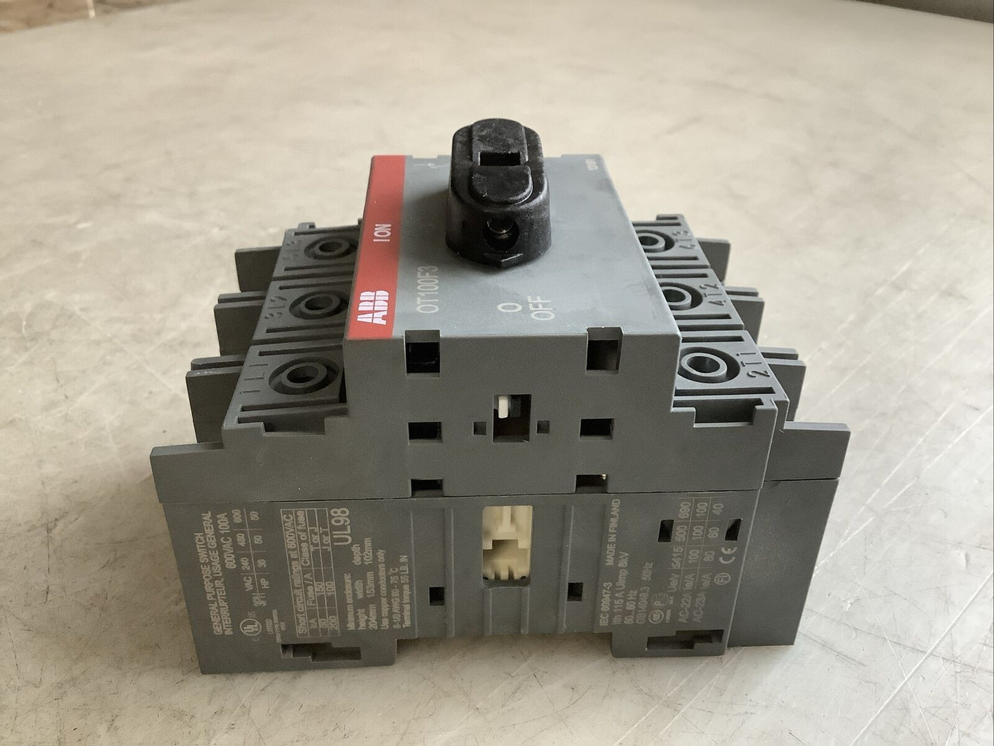 ABB 1SCA105004R1001 DISCONNECT SWITCH 600VAC 3P U3S
