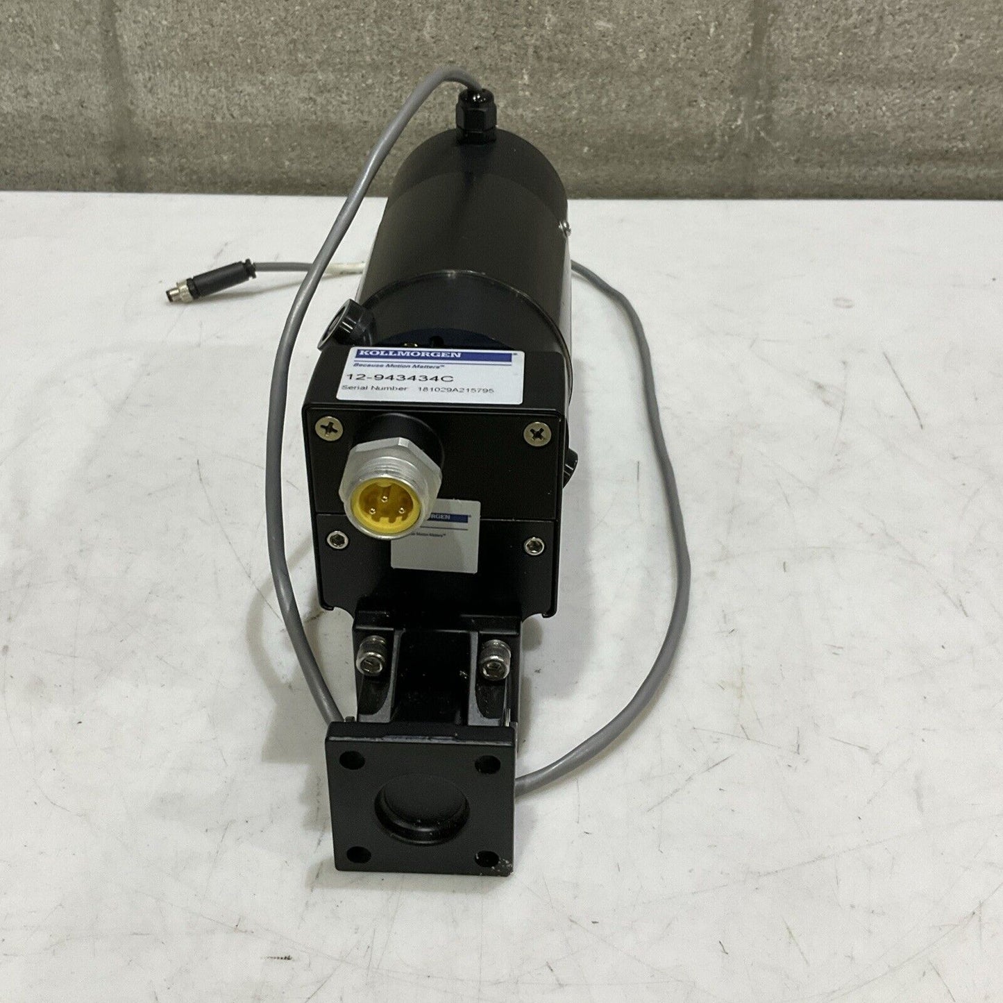 KOLLMORGEN 12-943434C LINEAR ACTUATOR W/ BRAKE 160V 2A U3S