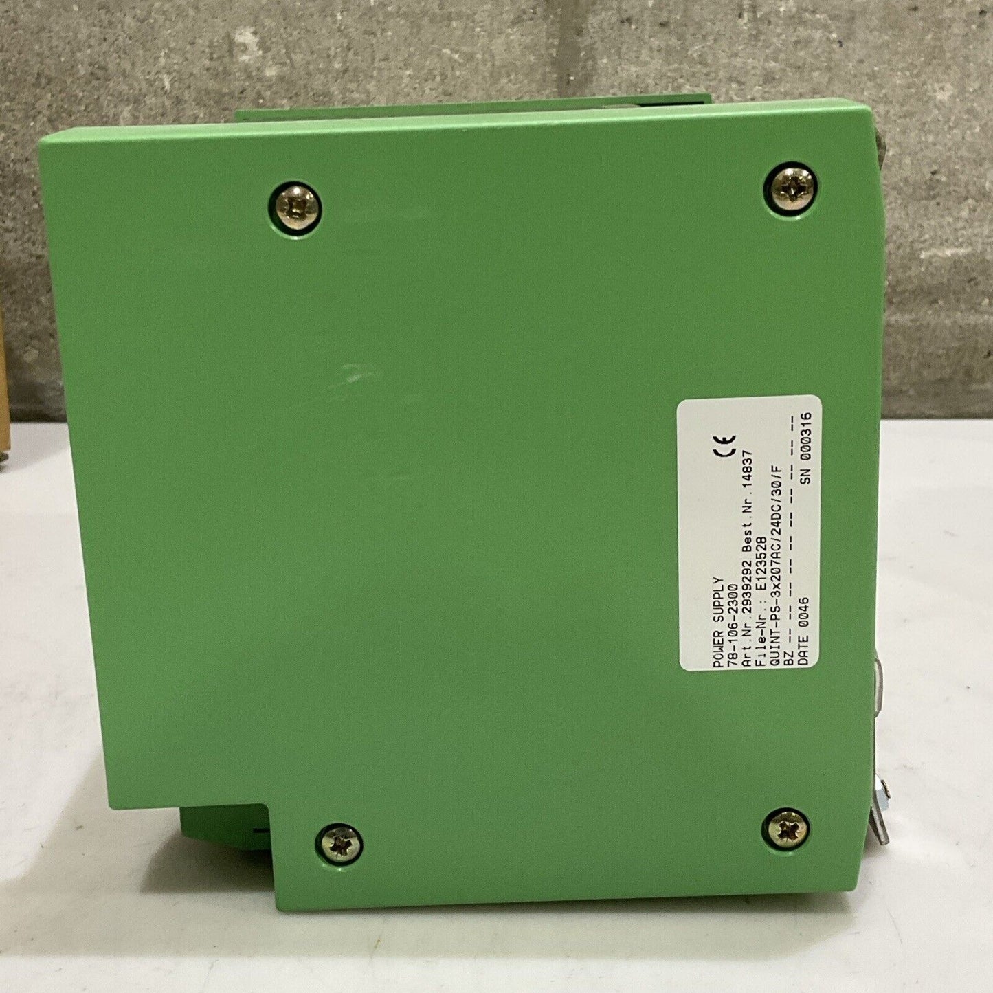 PHOENIX CONTACT QUINT 30 PS-3 X 207 AC /24DC/30/F POWER SUPPLY U3S