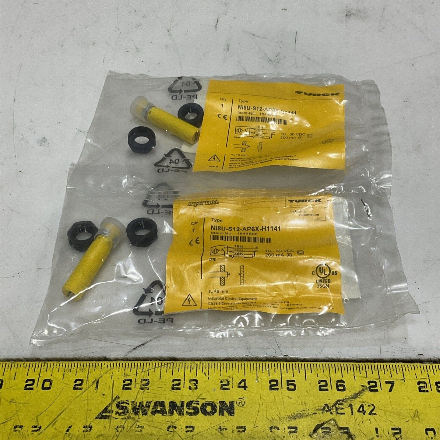 TURCK NI8U-S12-AP6X-H1141 INDUCTIVE SENSOR M12 10-30 VDC 200MA LOT OF 2 U3S