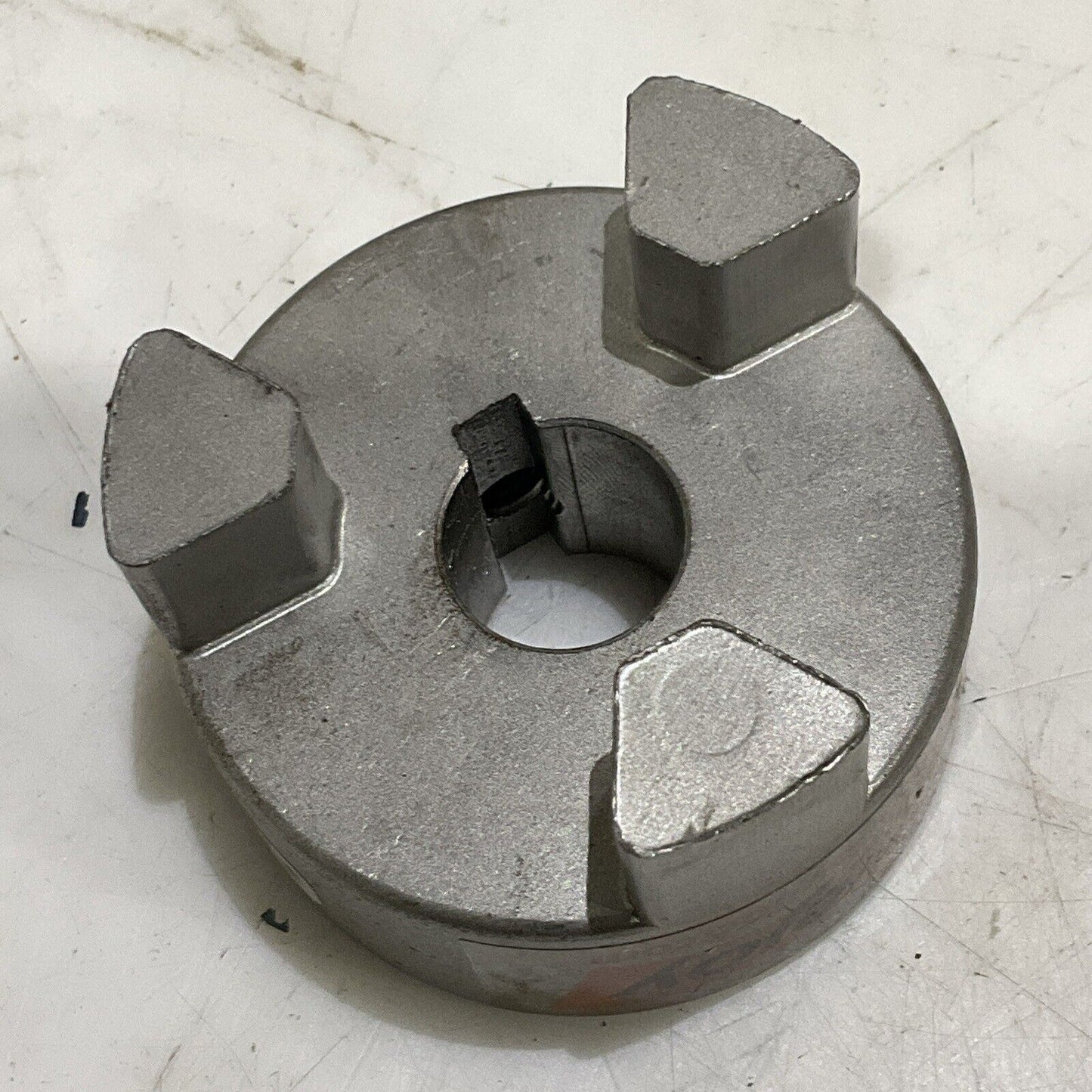 LOVEJOY L-099 JAW COUPLING HUB 19MM 6X2 8MM KW U4M