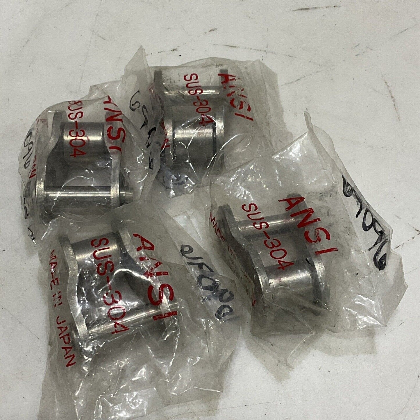 ANSI SUS-304 ROLLER CHAIN CONNECTING LINK STAINLESS STEEL LOT OF 4 U4M