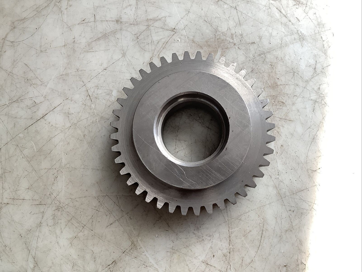 KPE-030-CE DET-28 SPROCKET 1-5/8IN BORE X 4IN DIA HHH - LOT OF 2