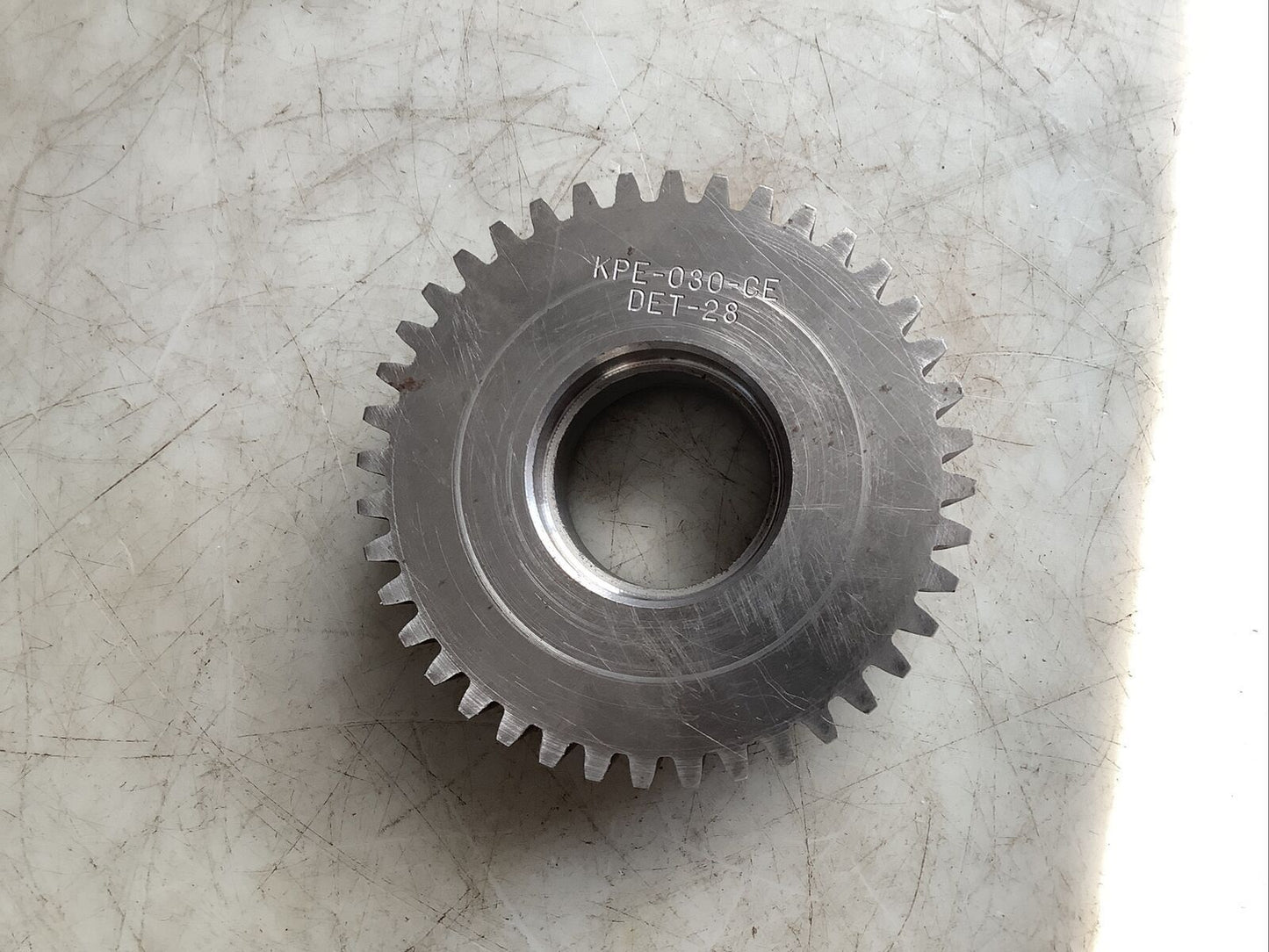 KPE-030-CE DET-28 SPROCKET 1-5/8IN BORE X 4IN DIA HHH - LOT OF 2
