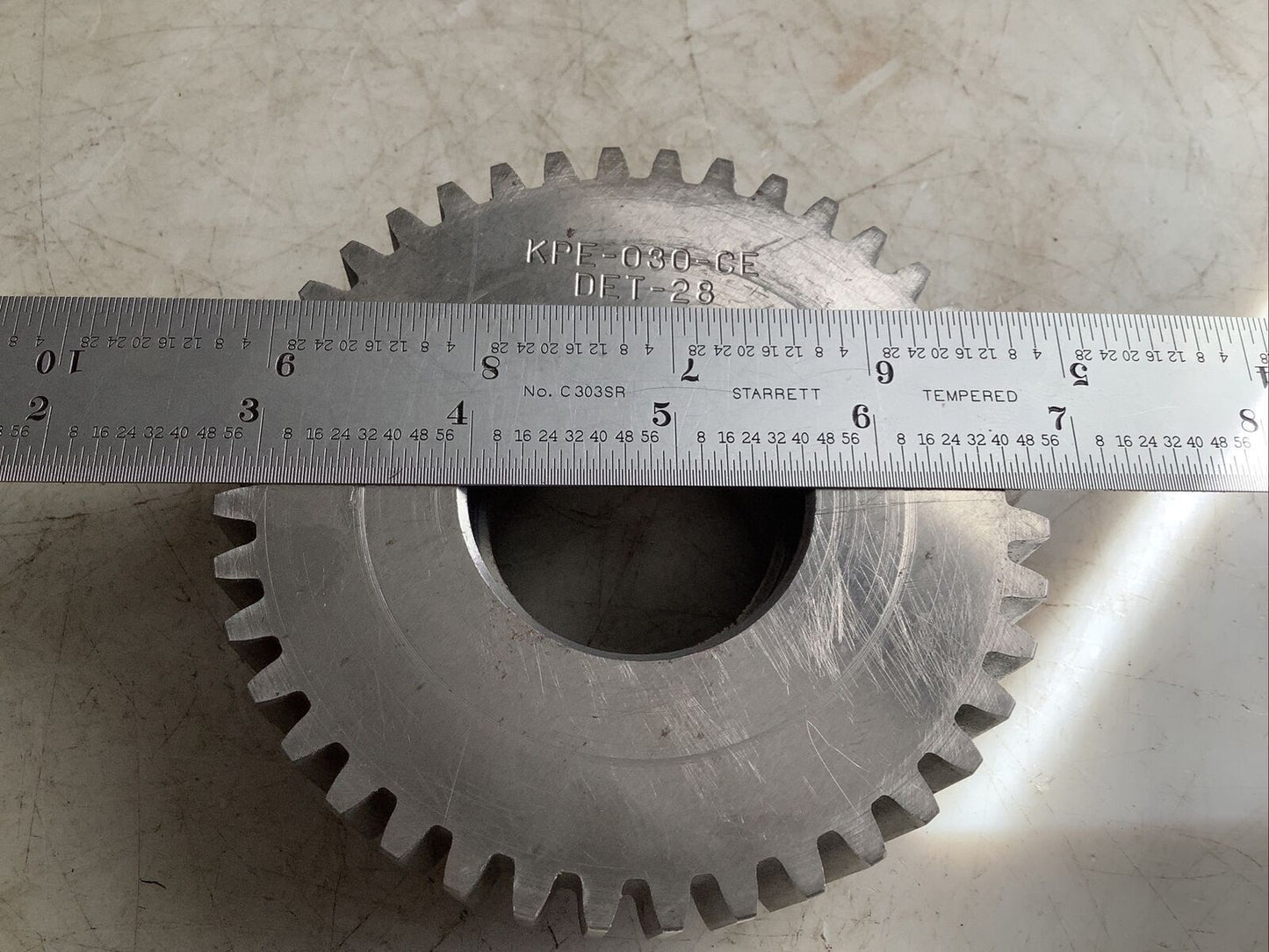 KPE-030-CE DET-28 SPROCKET 1-5/8IN BORE X 4IN DIA HHH - LOT OF 2