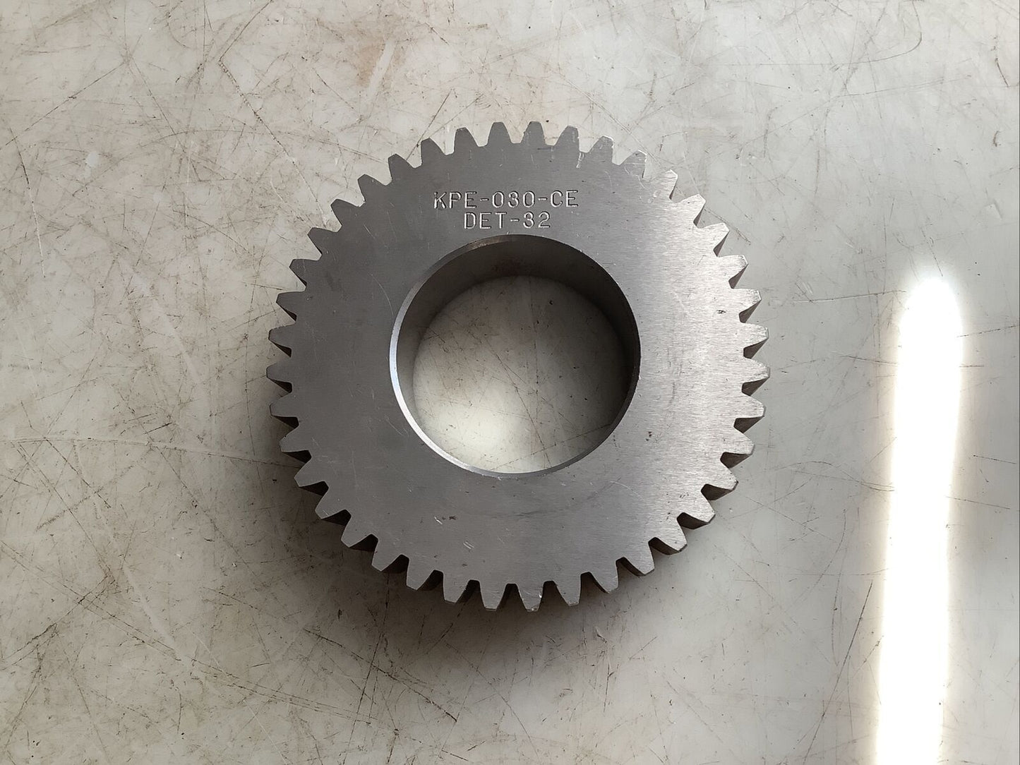 KPE-030-CE DET-32 SPROCKET 1-15/16IN BORE X 4-1/8IN DIA HHH - LOT OF 2