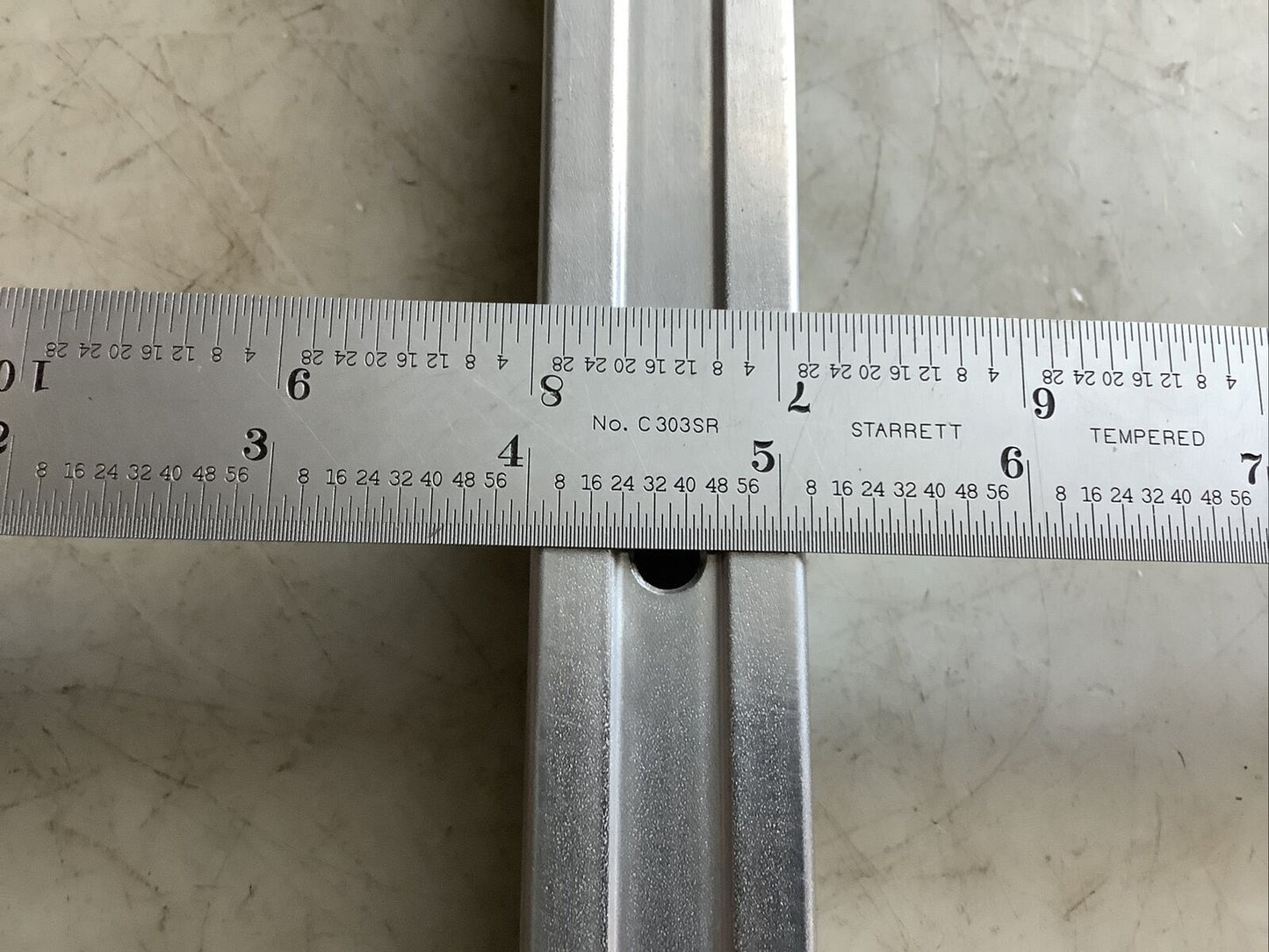 OILES GR28-250 GUIDE RAIL HHH