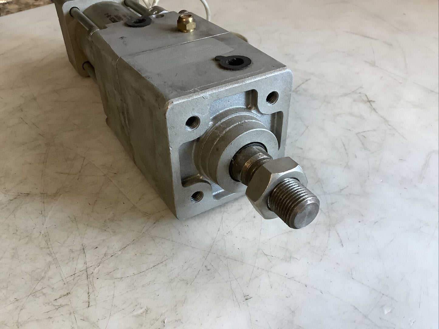 SMC MDNBB50-50-D-J59SDPC TIE ROD CYLINDER HHH