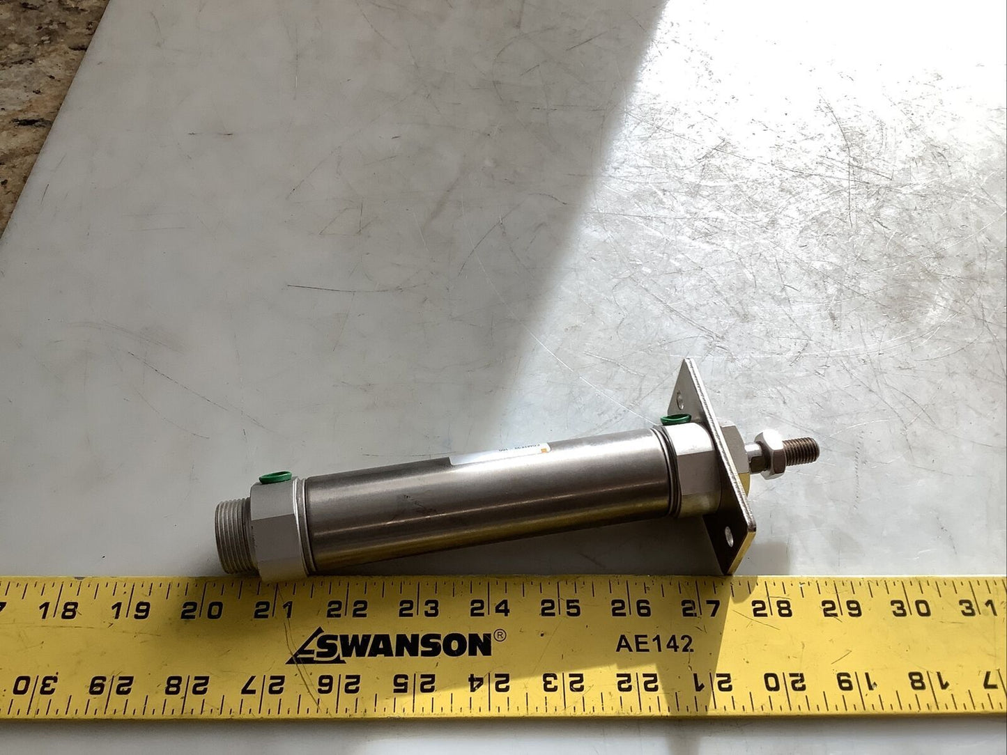 SMC CDM2F32-100 ROUND BODY CYLINDER HHH