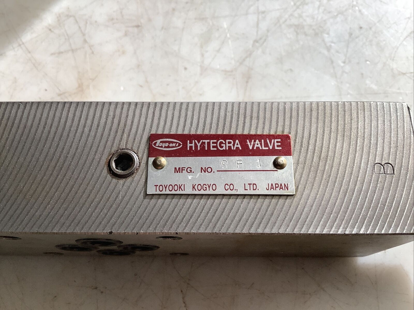 TOYOOKI HRB3H-W-B1-025B HYTEGRA VALVE HHH