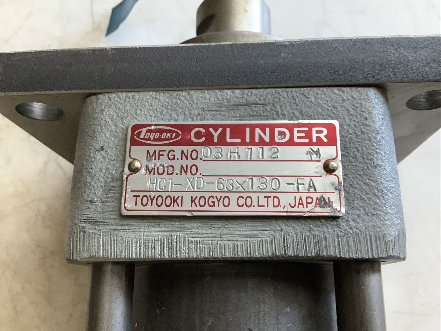 TOYOOKI HC1-XD-63X130-FA HYDRAULIC CYLINDER HHH