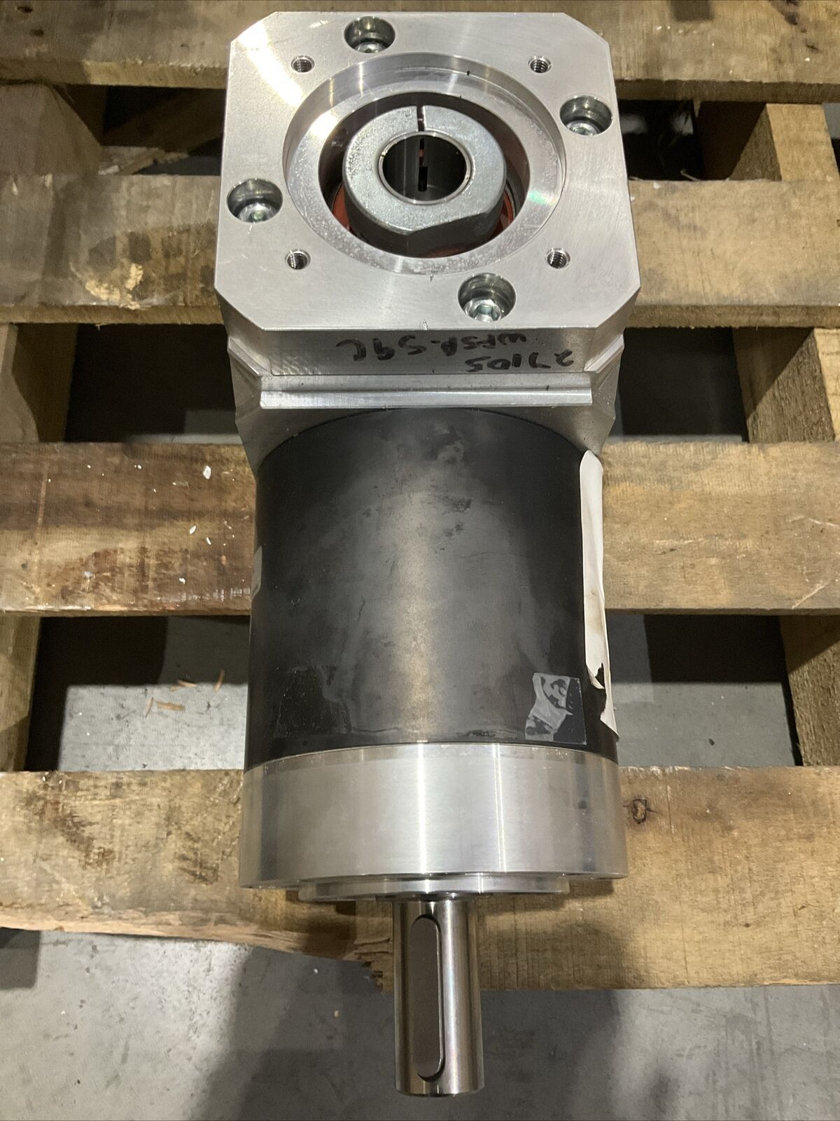 NEUGART ARI-NO.100267112 MOTOR xwple120-060-sssx3af-y16 PLANETARY GEAR BOX U4M