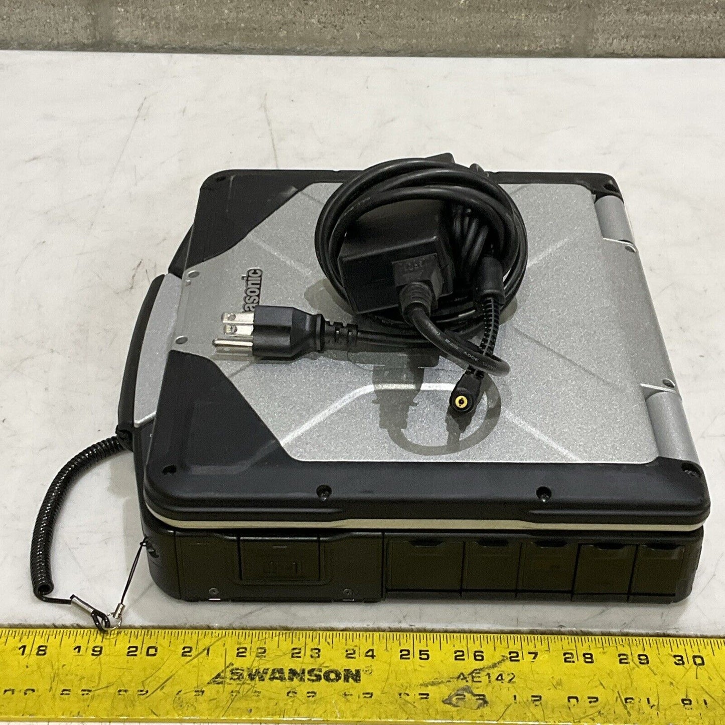 PANASONIC CF-31AAF9M1M TOUGHBOOK PERSONAL COMPUTER NOTEBOOK U3S