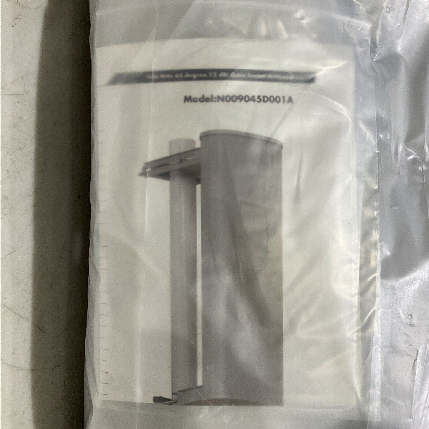 CAMBIUM NETWORK N009045D001A 13 dBi GAIN SECTOR ANTENNA 900 MHZ 65 DEGREE G7T