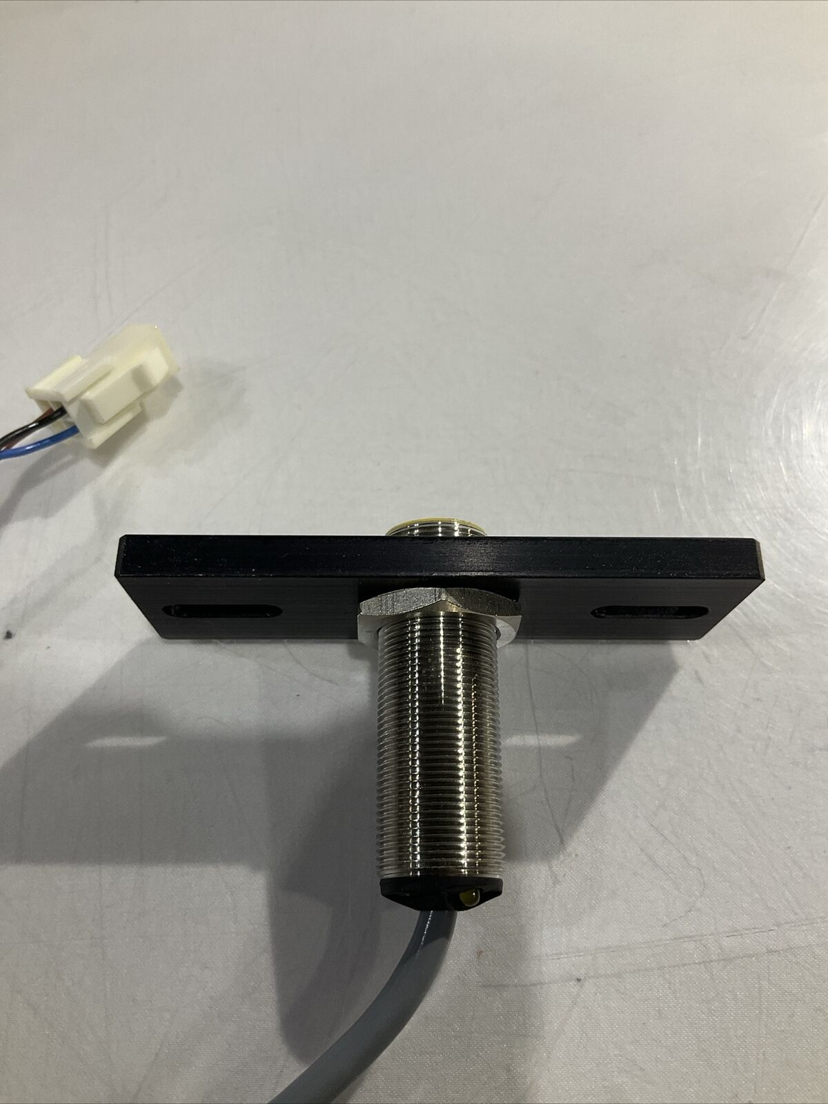 TURCK 162K761H01 INDUCTIVE SENSOR 10-30VDC/200MA LOT OF 2 U3S