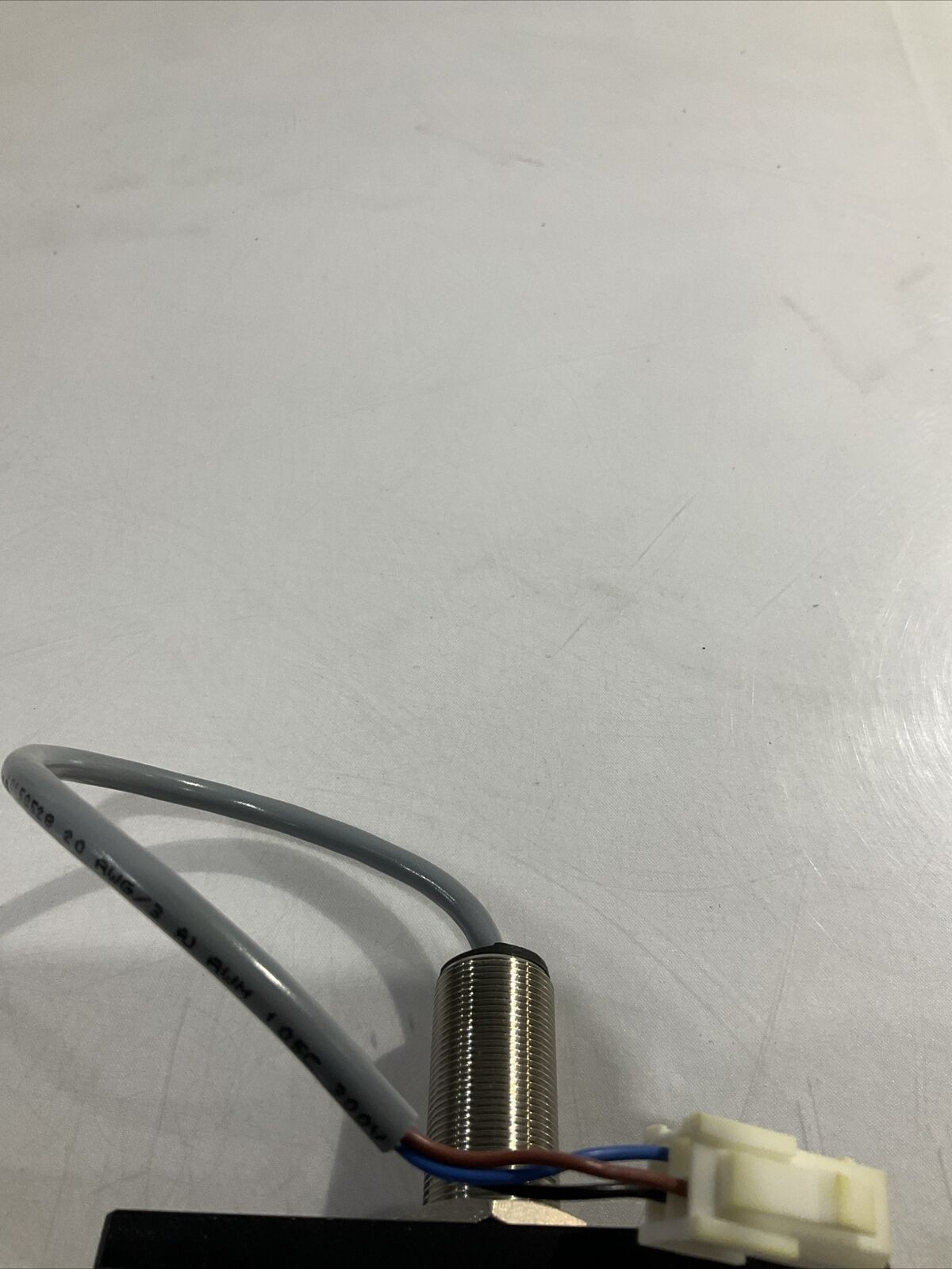 TURCK 162K761H01 INDUCTIVE SENSOR 10-30VDC/200MA LOT OF 2 U3S
