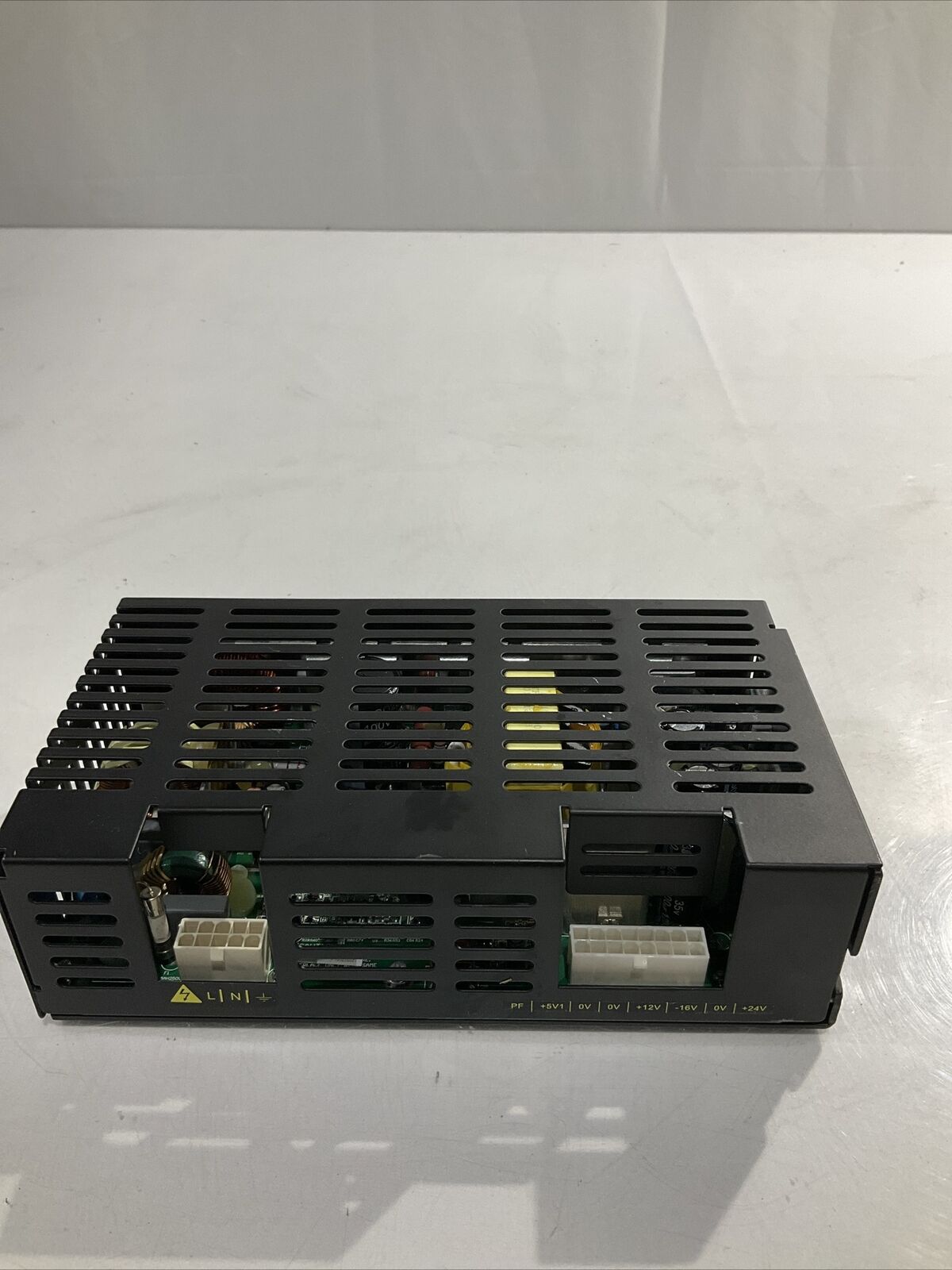 TDK-LAMBDA MP 10696 POWER SUPPLY 100-240V U4M