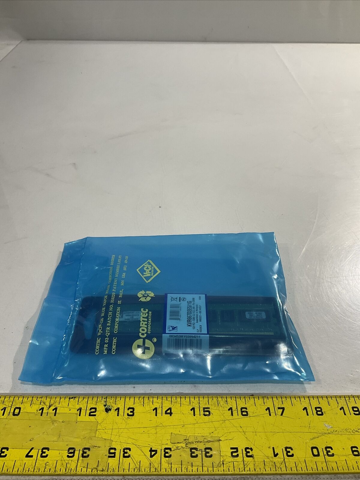 KINGSTON KVR667D2E5/1G DIMM MEMORY LOT OF 2 U3S