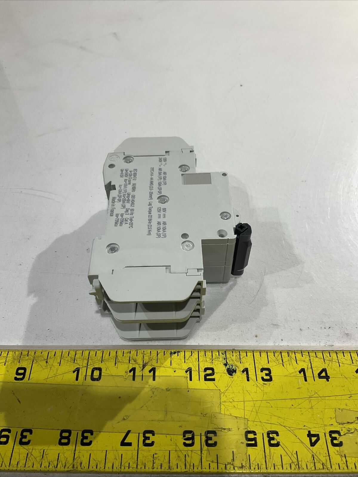 SCHNEIDER ELECTRIC 60163 CIRCUIT BREAKER 120V U3S