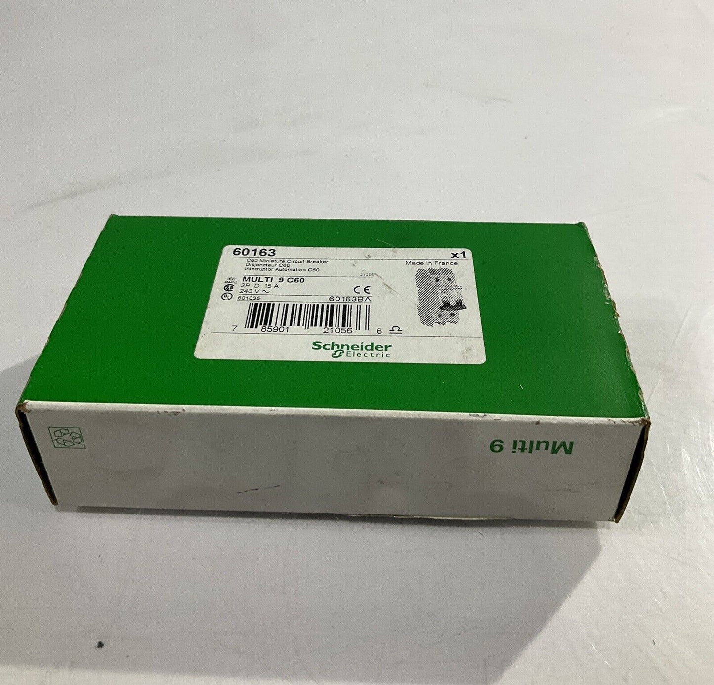 SCHNEIDER ELECTRIC 60163 CIRCUIT BREAKER 120V U3S