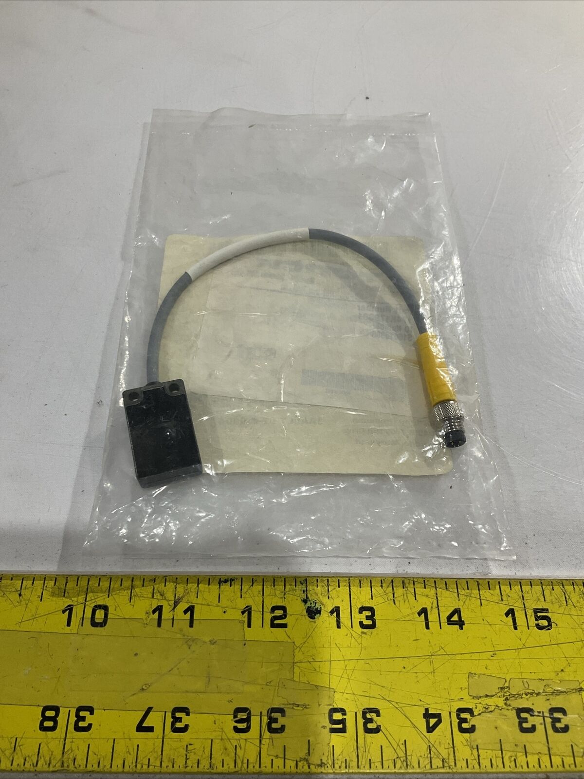 TURCK 174K179G01 SENSOR ASSEMBLY RECTANGULAR U3S