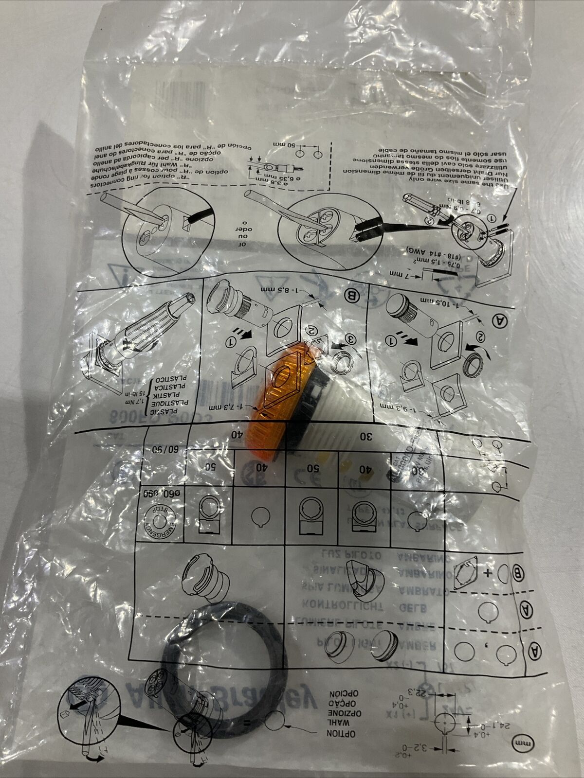 A-B 800FD-P0D3 LIGHT PILOT 24V AMBER LENS U3S