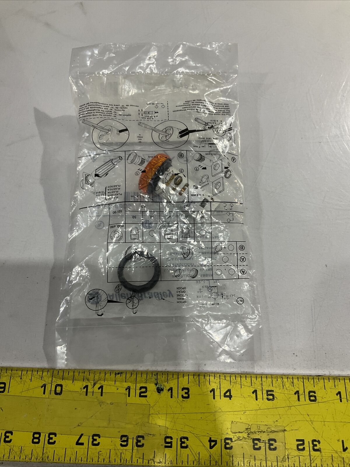 A-B 800FD-P0D3 LIGHT PILOT 24V AMBER LENS U3S