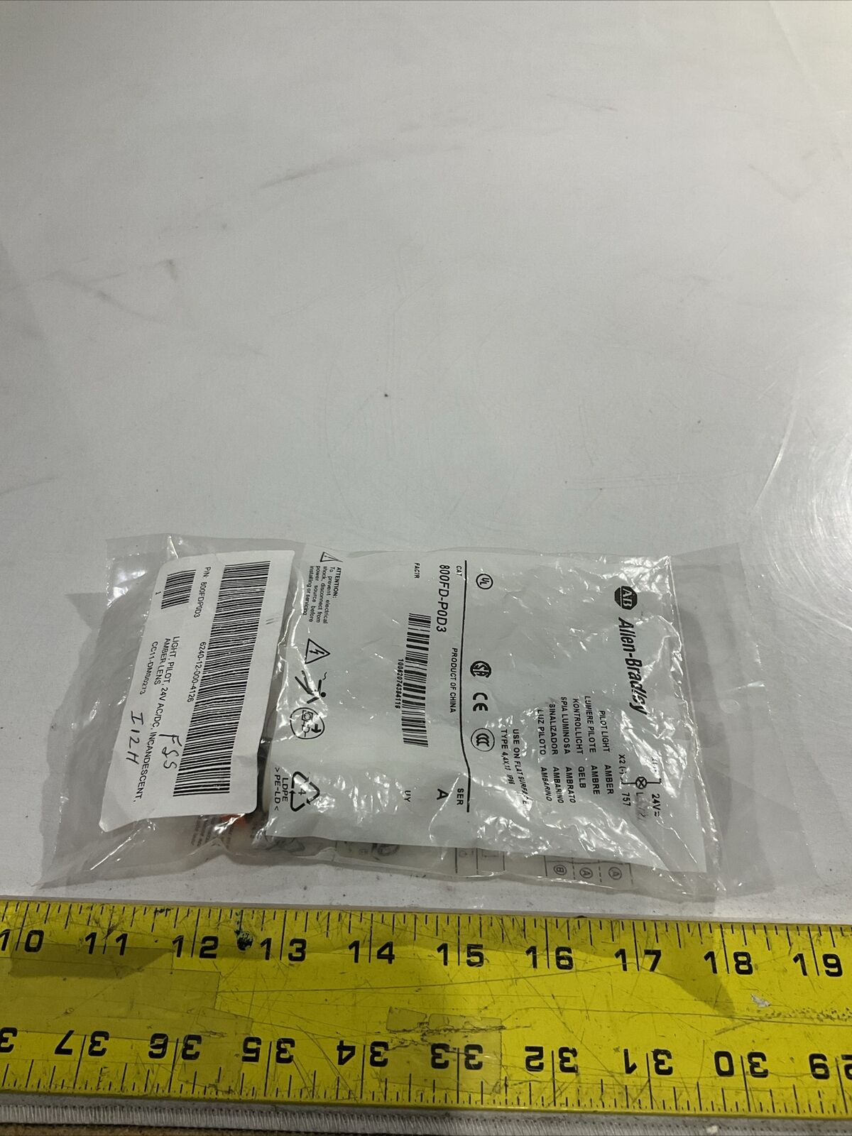A-B 800FD-P0D3 LIGHT PILOT 24V AMBER LENS U3S