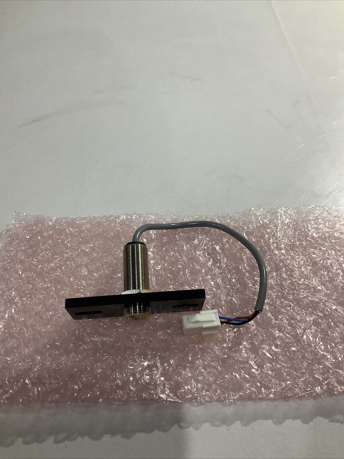 TURCK 162K761H01 INDUCTIVE SENSOR 300V U3S