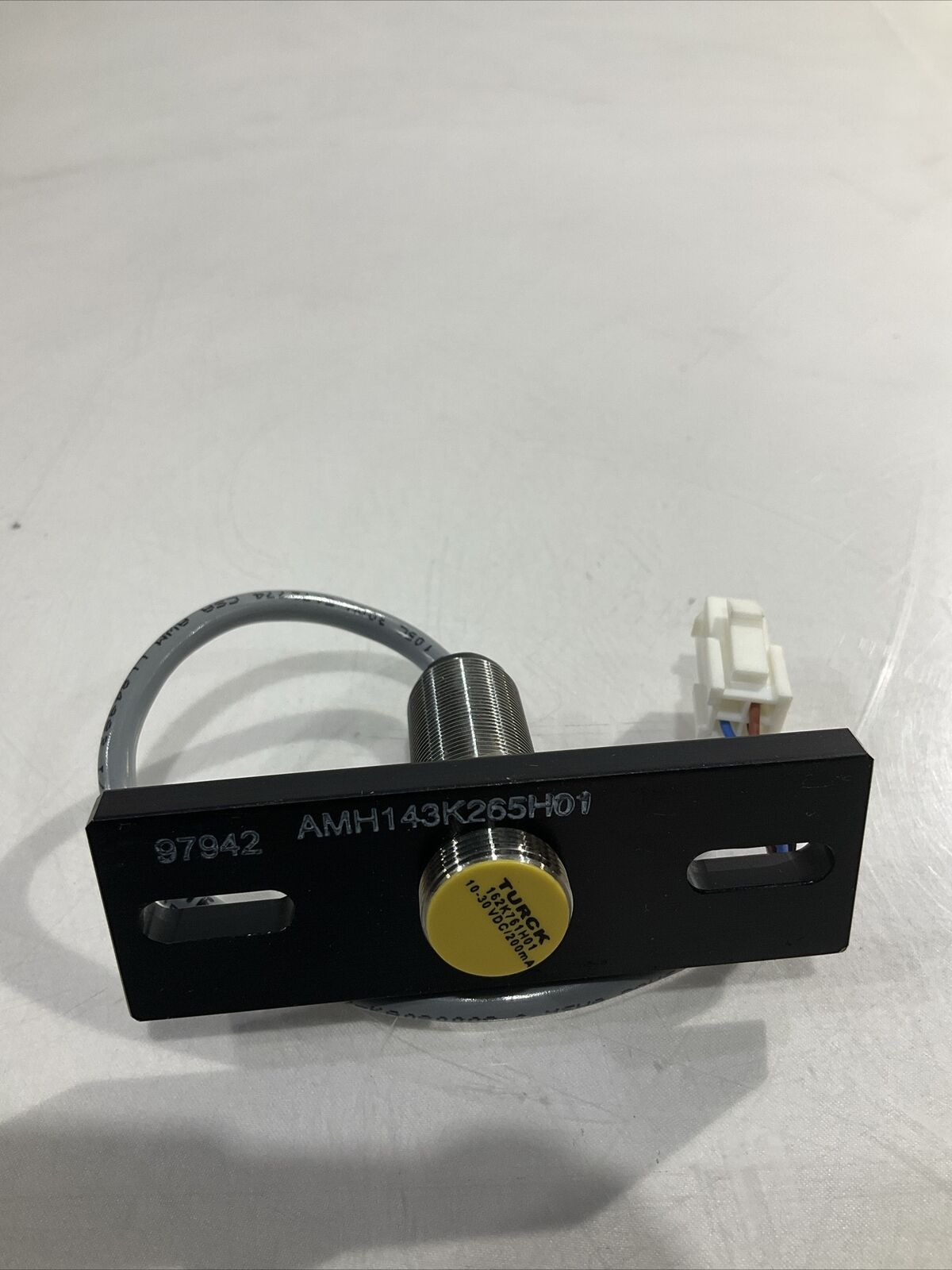 TURCK 162K761H01 INDUCTIVE SENSOR 300V U3S