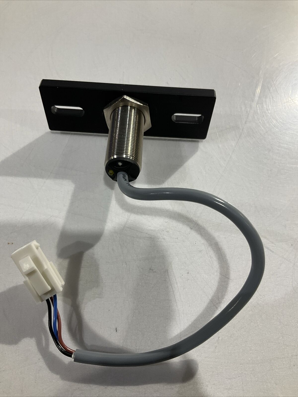 TURCK 162K761H01 INDUCTIVE SENSOR 300V U3S