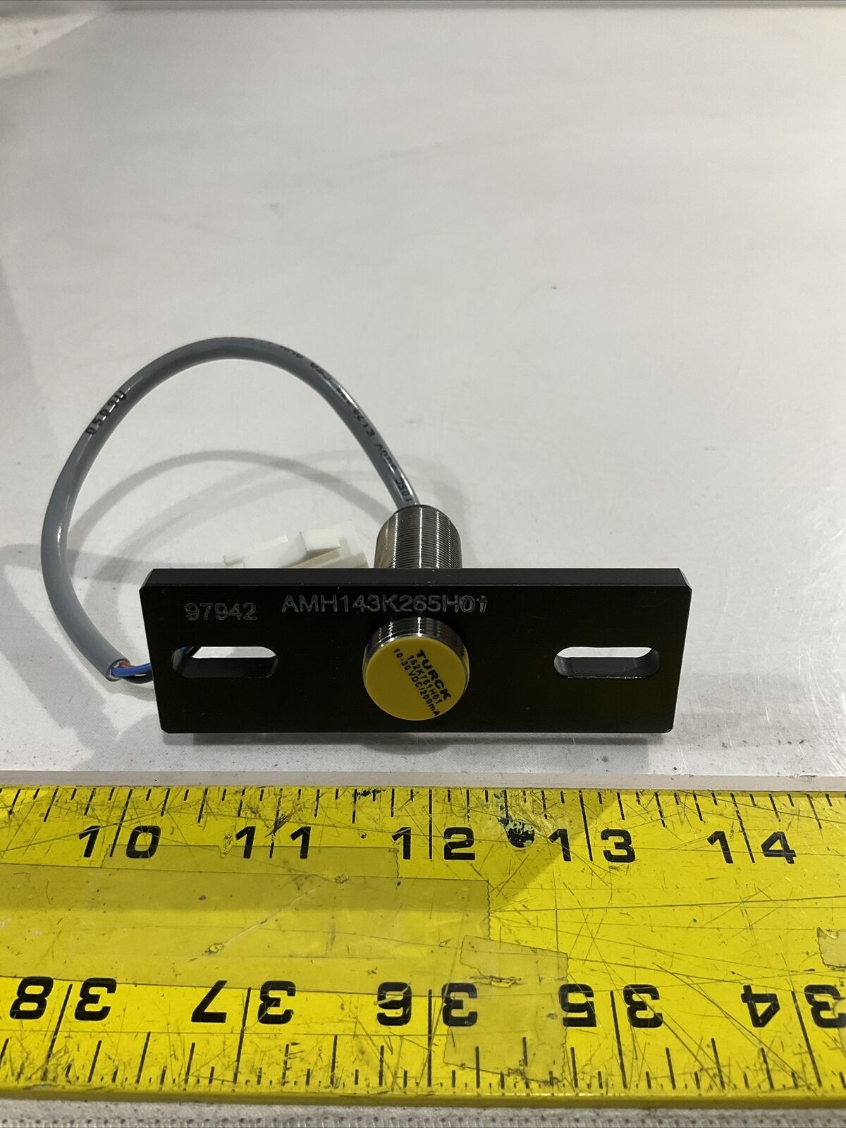 TURCK 162K761H01 INDUCTIVE SENSOR 300V U3S