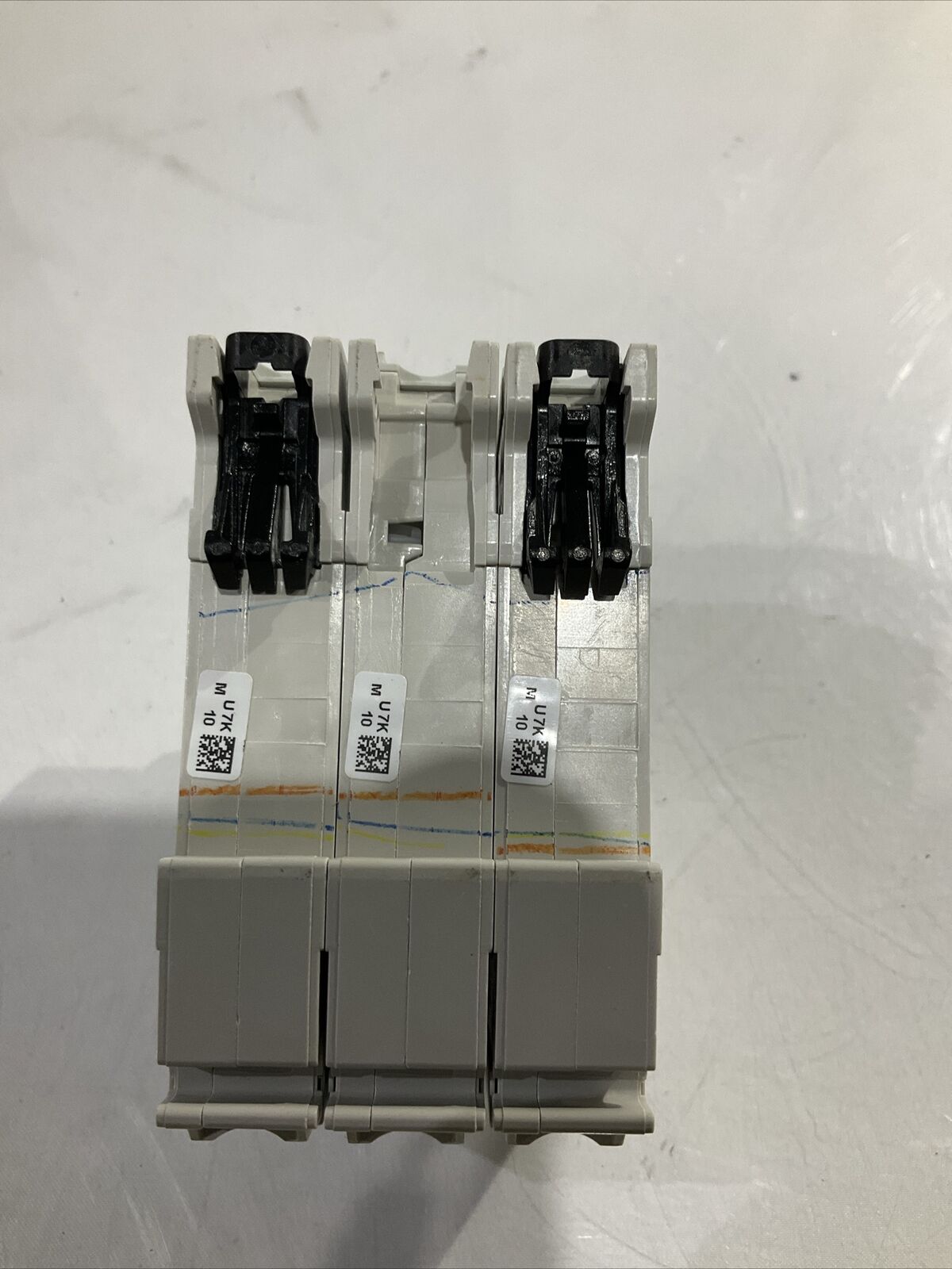 ABB S203U-k10 CIRCUIT BREAKER 240V 10A U3S