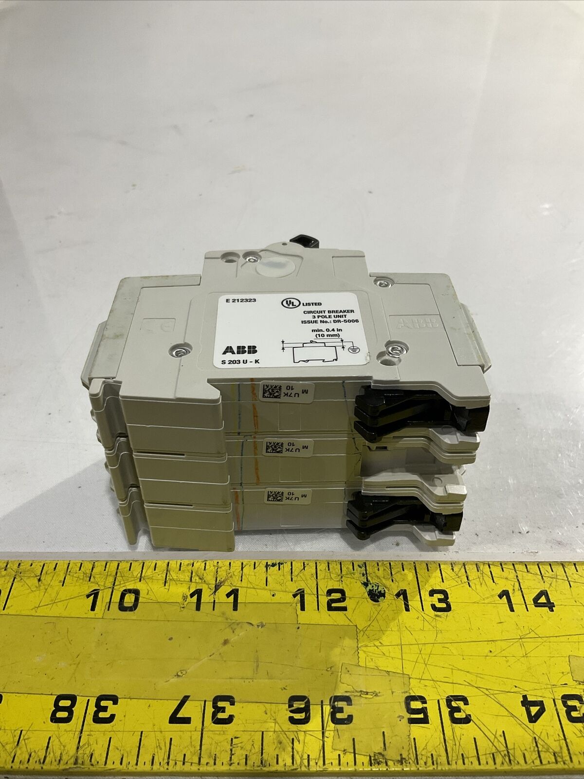 ABB S203U-k10 CIRCUIT BREAKER 240V 10A U3S