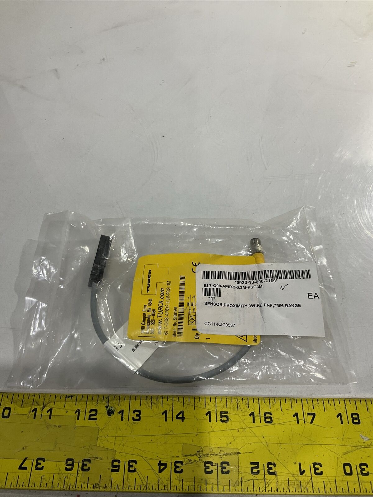 TURCK BI7-Q08-AP6X2-0.2M-PSG3M SENSOR APROXIMITY 3 WIRE PNP U3S