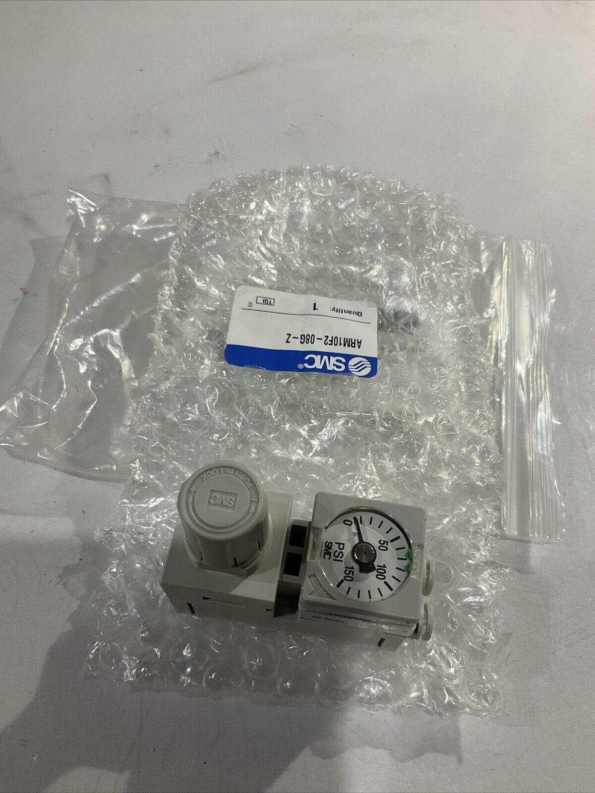 SMC ARM10F2-08G-Z SMC AIR MANIFOLD REGULATOR 7-100PSI LOT OF 2 U3S