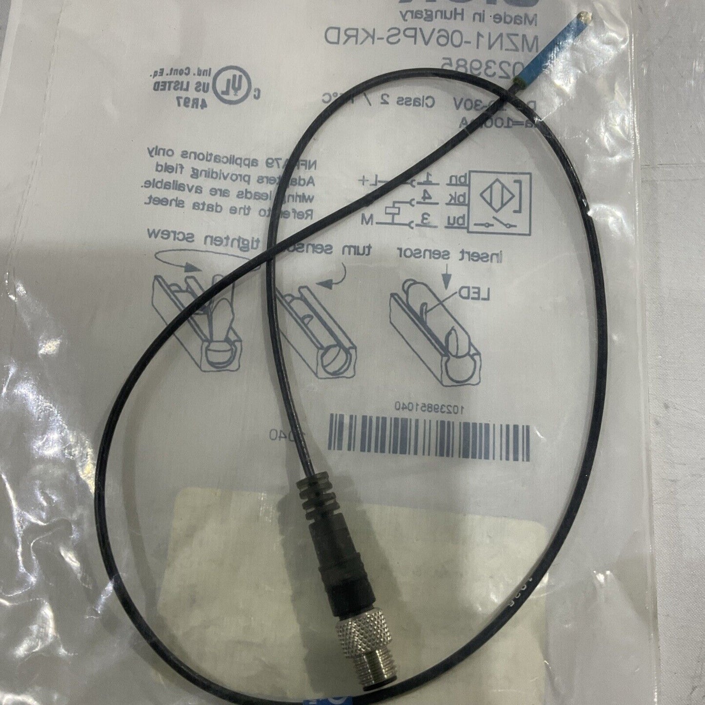 SICK 1023985 SENSOR MAGNETIC 10-30V LOT OF 2 U3S