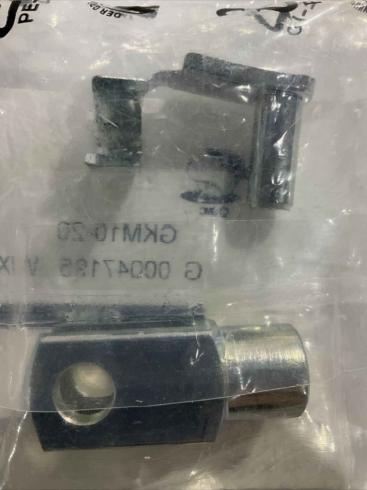 SMC GKM10-20 163K475H01 CLEVIS ROD MOUNTING W/CLIP U3S
