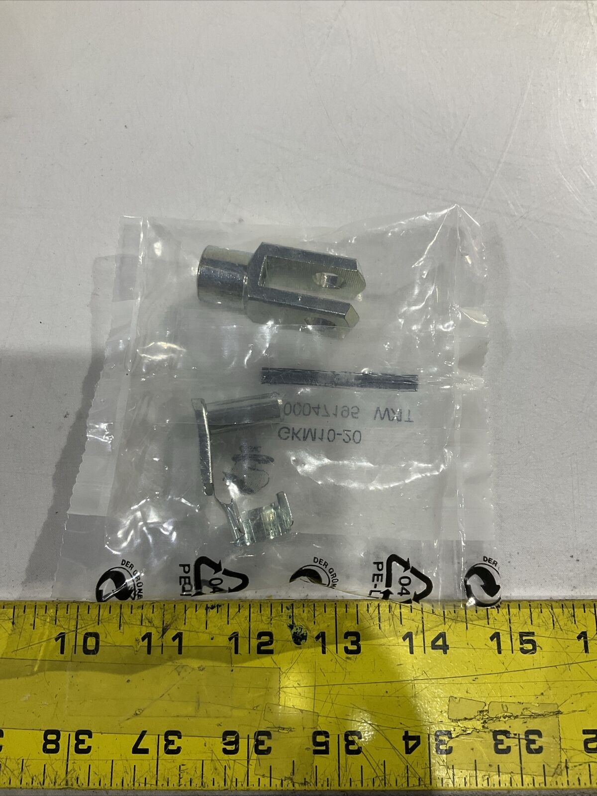 SMC GKM10-20 163K475H01 CLEVIS ROD MOUNTING W/CLIP U3S
