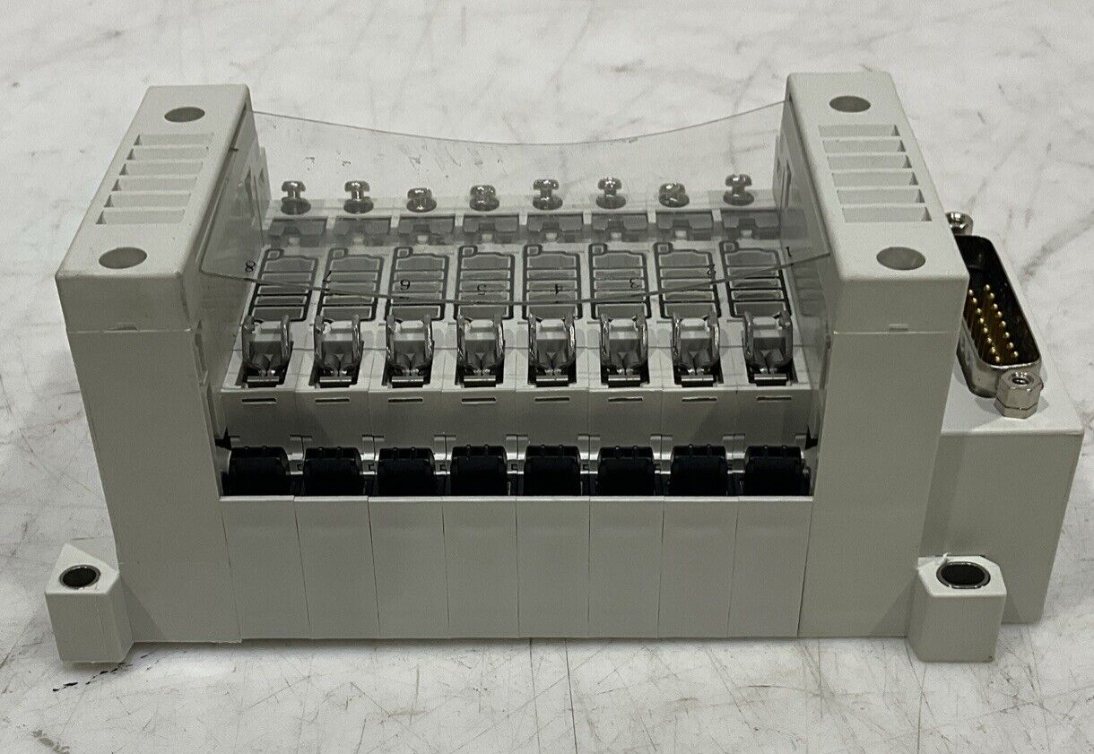 SMC VV5Q11-08C6FU0-NS-X50US 8 STATION PNEUMATIC MANIFOLD VALVE BLOCK U3S