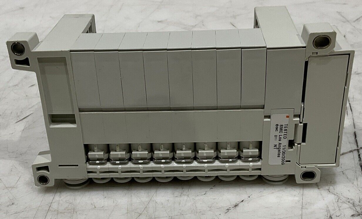 SMC VV5Q11-08C6FU0-NS-X50US 8 STATION PNEUMATIC MANIFOLD VALVE BLOCK U3S