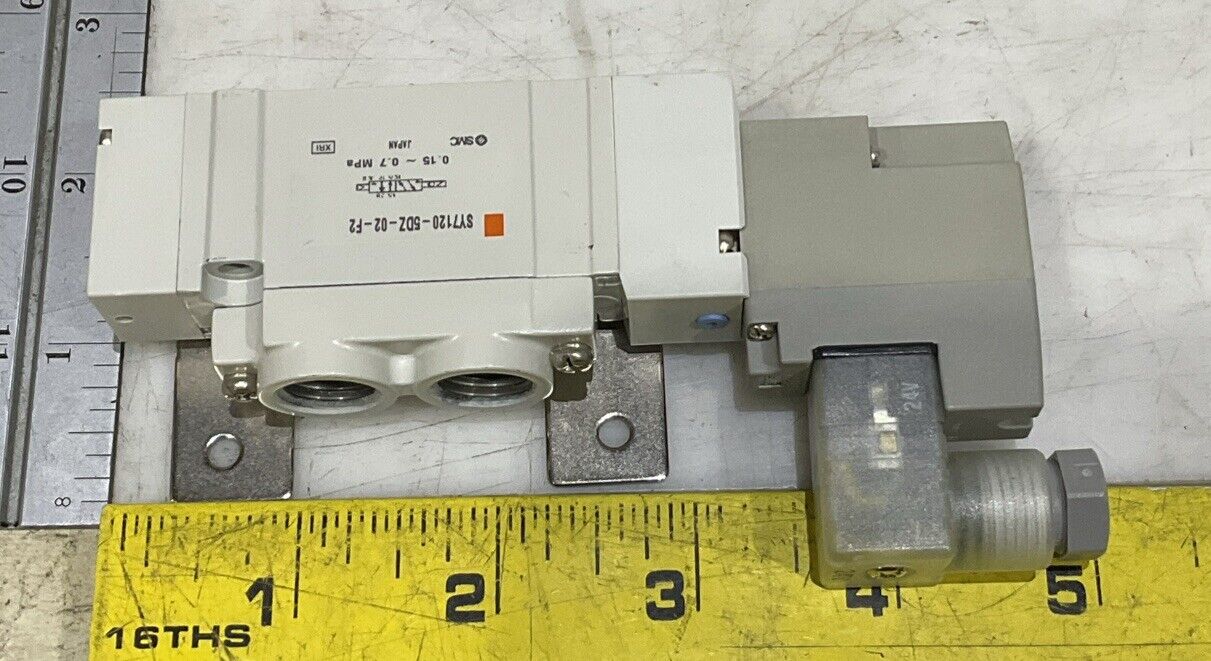 SMC SY7120-5DZ-02-F2 5 PORT SOLENOID VALVE U3S