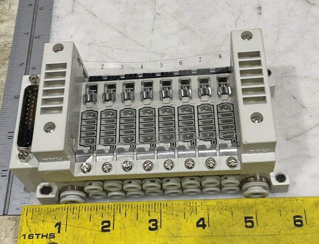 SMC VV5Q11-08C6FU0-NS-X50US 8 STATION PNEUMATIC MANIFOLD VALVE BLOCK U3S