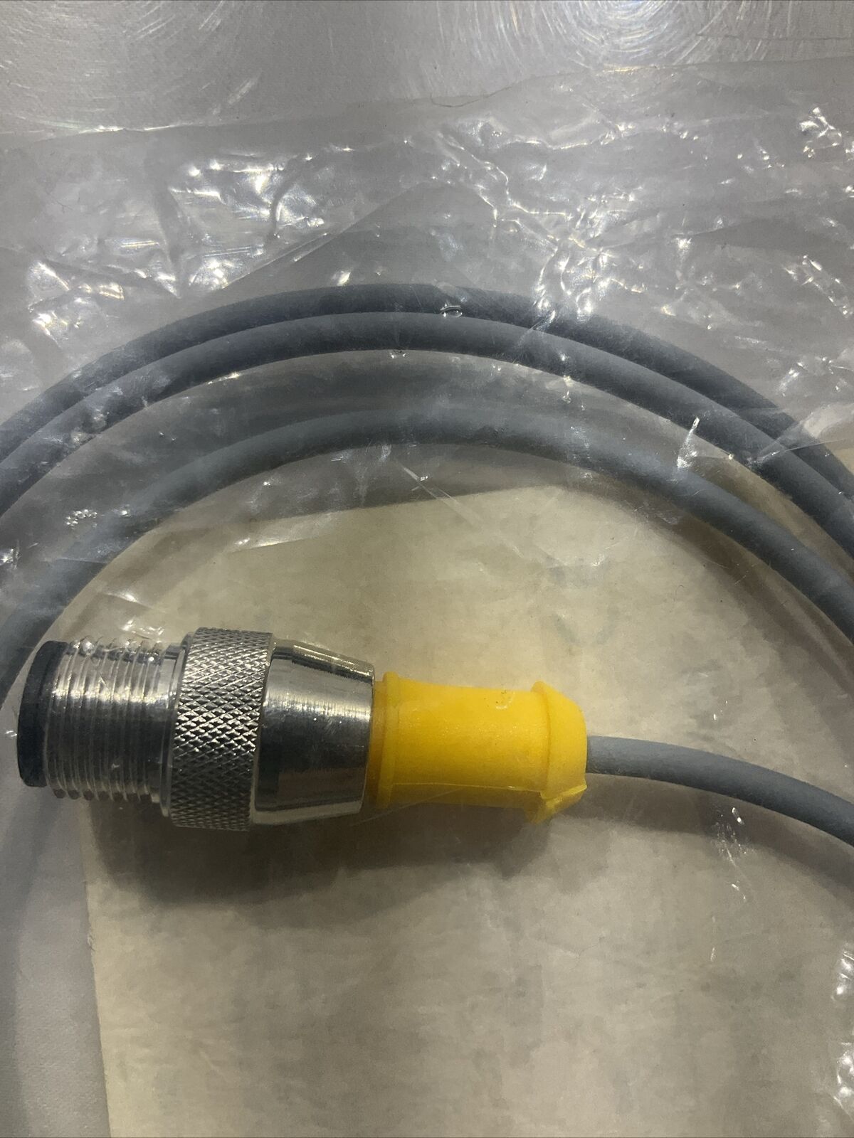 TURCK B12-Q5.5-AP6X-1M-RS4T SENSOR INDUCTIVE U3S