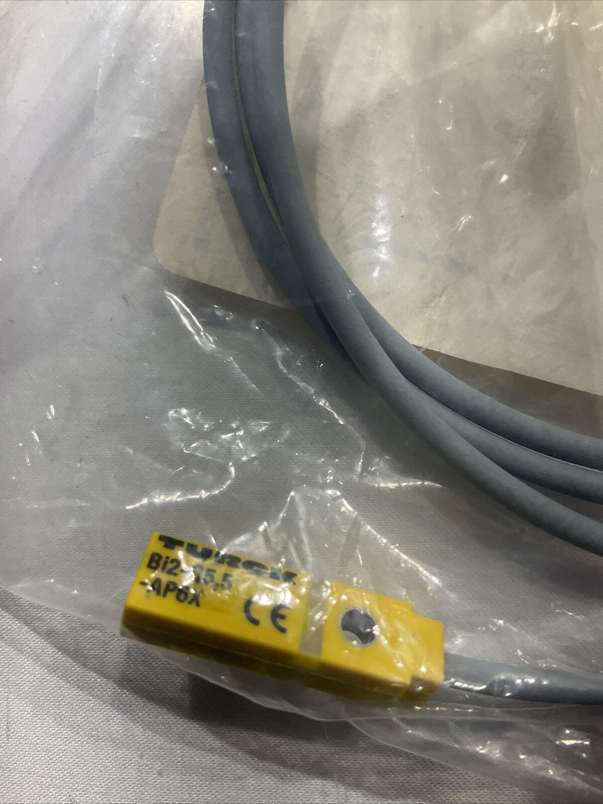 TURCK B12-Q5.5-AP6X-1M-RS4T SENSOR INDUCTIVE U3S