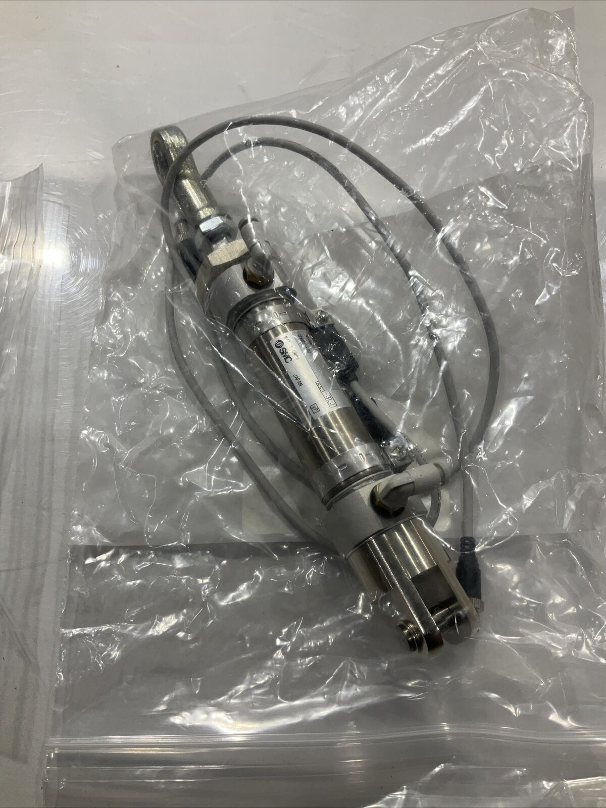 ADI SMC CDM2D25-50Z CC21-DMSO104 CYLINDER ASSY, UNIVERSAL LOT OF 2 U3S